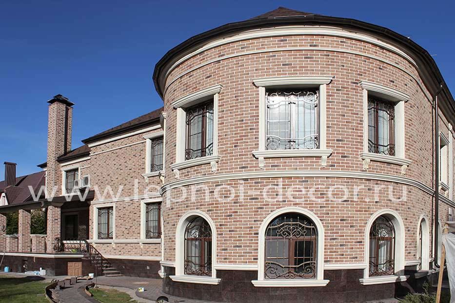 Отделка фасада дома по Киевскому шоссе