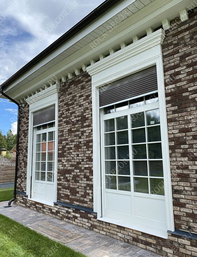 Фасад дома в Векшино