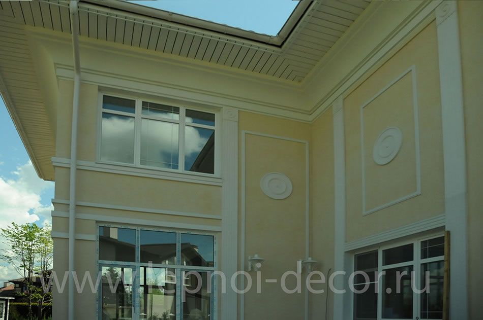 Отделка фасада дома - КП Бенилюкс