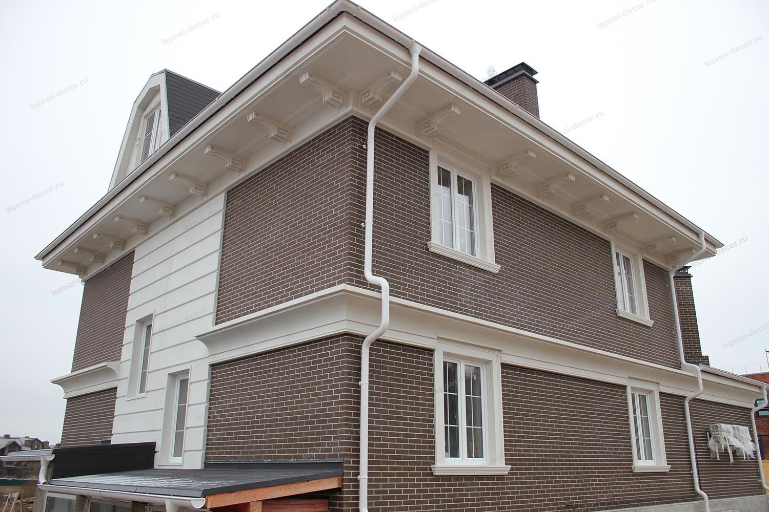 Отделка фасада дома по Новорижскому шоссе