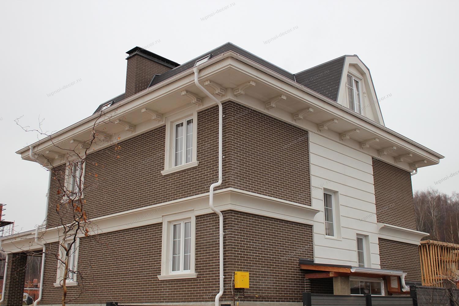 Отделка фасада дома по Новорижскому шоссе