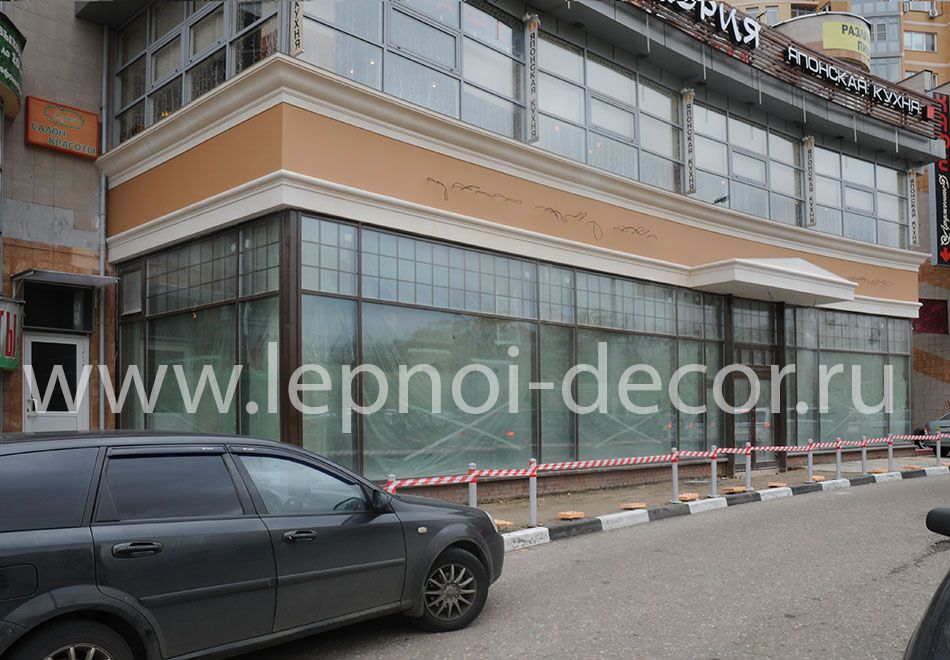 Отделка фасада магазина Келли