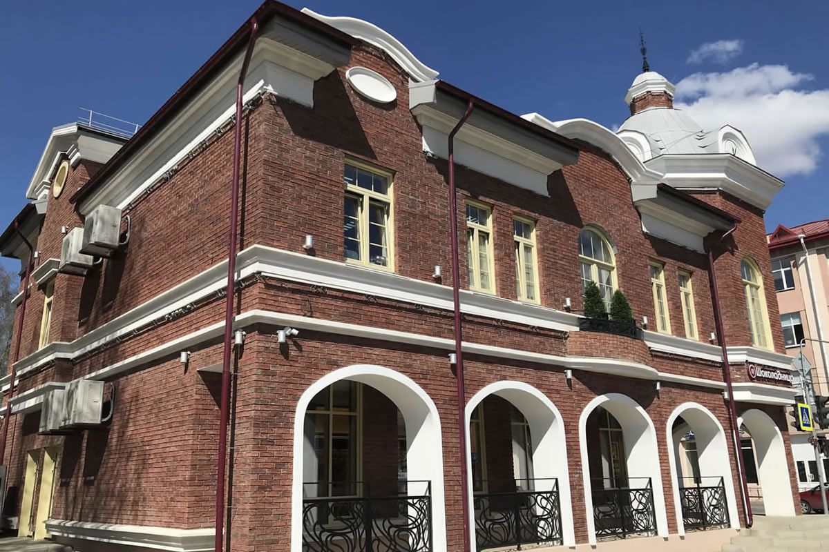 Элементы фасадного декора из полимербетона